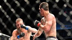 Trapas na UFC: Soupeře chtěl trefit kolenem, sám skončil na zadku