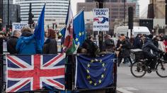 Tvrdé vystřízlivění: Britové litují brexitu, většina z nich by teď v EU zůstala