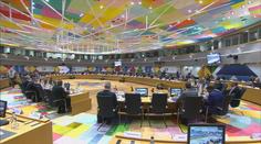Summit v Bruselu: Premiér Fiala se sešel s chilským prezidentem, jednali o lithiu