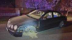Policie pátrá po řidiči, který způsobil nehodu. Po čelní srážce z místa utekl