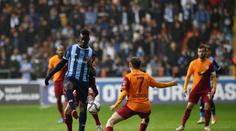 Nejšílenější oslava gólu všech dob? Balotelli kopl svého parťáka do hlavy