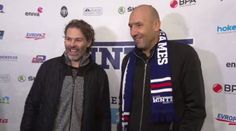 Fotbalové legendy trénovaly pod dohledem Jágra. Šmicer dostal pochvalu