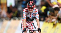Smutný konec na Tour de France! Vingegaarda po těžkém pádu odvezla sanitka
