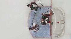 Bizár v NHL. Eller dal vítězný gól, když nikdo nehrál