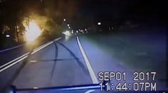 Pět dětí uhořelo v kradeném autě! Řidič ujížděl policii, sjel ze silnice