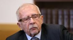 Ombudsman Křeček měl skončit. Nestihl se však zvolit jeho nástupce