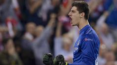 Podepiš, a můžeš chytat! Chelsea má pro Courtoise novou nabídku