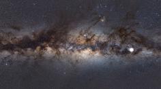 Neuvěřitelný objev astronomů. V dalekém vesmíru našli cukr, který je i v malinách