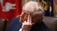 Evropě došla trpělivost. Tři velmoci připravují plán, jak zastavit Trumpa