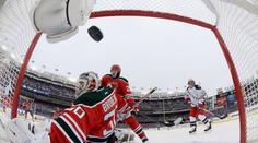 Jágr a Eliáš na vše nestačili, Devils na Yankee stadionu vyhořeli