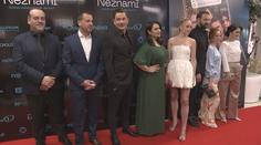 Film Známí neznámí se v Česku dočkal své premiéry, dorazila řada osobností
