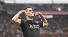 Schick otevřel kanonádu. Při výhře 6:0 se trefil dvakrát. Díaz dal úchvatný gól