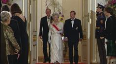 Princ Philip zavítal i do Prahy. Návštěvu provázela přísná opatření