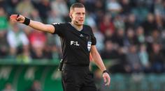 Rozhodčí proti Slavii chyboval, rozhodla komise. Měl nařídit pokutový kop