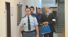 Týral ženu i epileptické děti: Muži hrozí 12 let, ze slov obžaloby mrazí