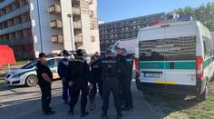 V karanténě se opilo 52 dřevorubců, zasahovaly pohotovostní jednotky!