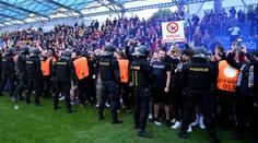 Ostuda při mistrovských oslavách fotbalistů Sparty. LFA reaguje