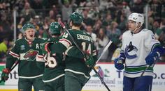 Bláznivý duel v NHL přepisoval rekordy. Jak výsledek z juniorky, divili se hráči