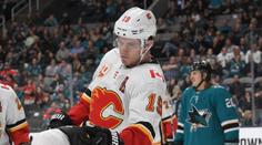 Další paráda v NHL! Tkachuk si trumfl na luxusní trik. Opisoval od Barzala?