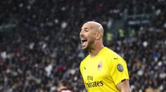 Do Premier League se vrací legenda, Pepe Reina míří do Aston Villy!