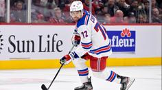 Rangers nepomohl ani parádní zákrok Quicka. Chytil se jede léčit do Česka