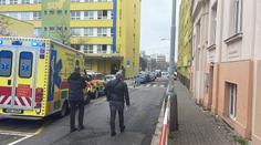 Učiliště v Michli mohlo incidentu zabránit, říkají žáci. Vedení školy tvrdí opak