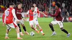 Vydra měl dostat červenou, hlásí komise. Chamova ruka byla sporná