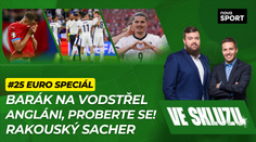 Ve skluzu: Barák na vodstřel. Angláni, proberte se! Rakouský sacher