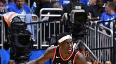 V dresu Toronta zářil Kamerunec Siakam, Boston krok od postupu