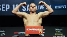 Diaz se s UFC rozloučil výhrou, raduje se také kritizovaný Čimajev