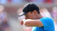 Berdych je v Tokiu ve čtvrtfinále, na servisu ztratil pouhých sedm fiftýnů