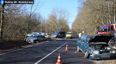 Otřesný případ! Chlapec (14) řídil BMW, způsobil vážnou nehodu