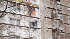 Češi si raději na rekonstrukci půjčí v bance než u rodiny
