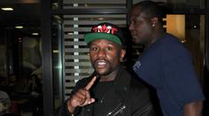 Mayweather si udělal z Čechů dobrý den. Přišel až na afterparty!