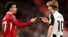 Ukončí Newcastle 70 let čekání na titul? Ve finále je proti Liverpool
