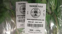 Inspektoři odhalili nebezpečné potraviny. Papričky a bazalka byly plné pesticidů
