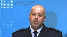 Lessy je jediným velitelem policie, prohlásil ministr Pecina