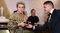 Herečce na party ukradli Oscara! "Je můj," hlásal zloděj na videu
