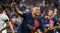 PSG nastřílelo Lyonu čtyři góly. Další dva zásahy přidal Kylian Mbappé