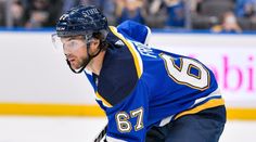 Frolík bojuje v NHL o smlouvu. V prvním přípravném utkání hned skóroval