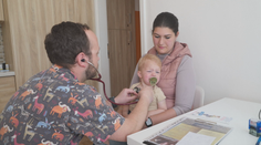 Karlovarský kraj zavádí novinku. Lékaři budou vyšetřovat pacienty on-line