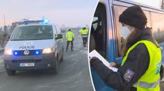 Kontroly v praxi. Štáb TV Nova v noci projel nejen mezi okresy, ale i kraji