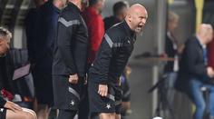 Průšvih také u Slavie. Trenér Houštecký řídil bez papírů, stejně jako Jankto