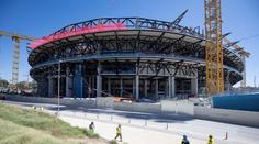 Problémy Barcelony s Camp Nou trvají. Ligu mistrů proti PSG musí hrát jinde