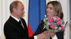 Putinova milenka má nakupovat luxusní sídla v Turecku. Chce se vyhnout sankcím