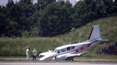 Pilot si zdříml v kokpitu, letiště minul skoro o 50 kilometrů!