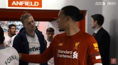 Další zklamání pro Součka! Van Dijk mu po zápase nedal dres