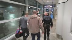 V letadle z Panamy řádil agresivní pasažér. Zastavili ho čeští policisté