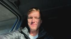 Půjčovny lodí si letošní sezónu pochvalují. Na Vltavě přibylo rodin a cizinců, říká manažer