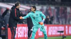 Třesk v Bayernu Mnichov! Německý velkoklub propustil trenéra brankářů